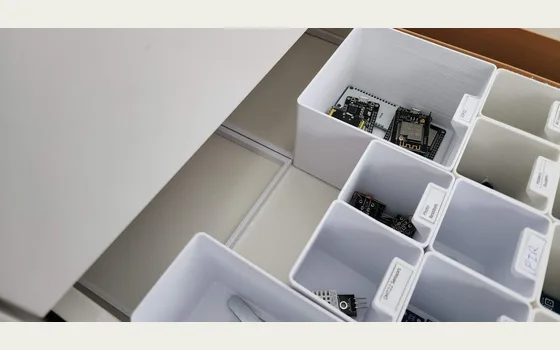 Aperçu : cale de Nir L pour inserts IKEA ALEX